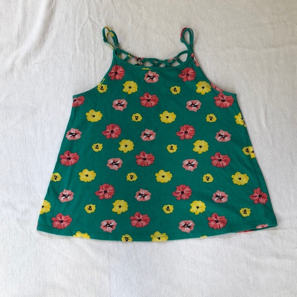 Girls floral top. - Picture 3 of 5